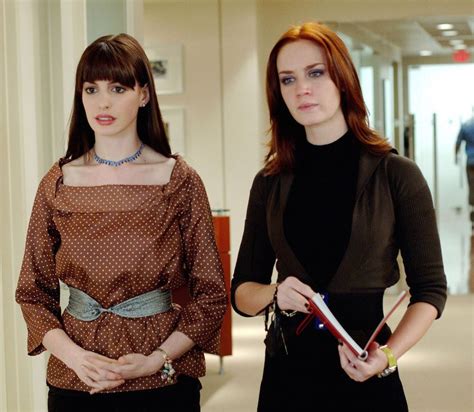 io diavolo veste prada cast|the devil wears prada wiki.